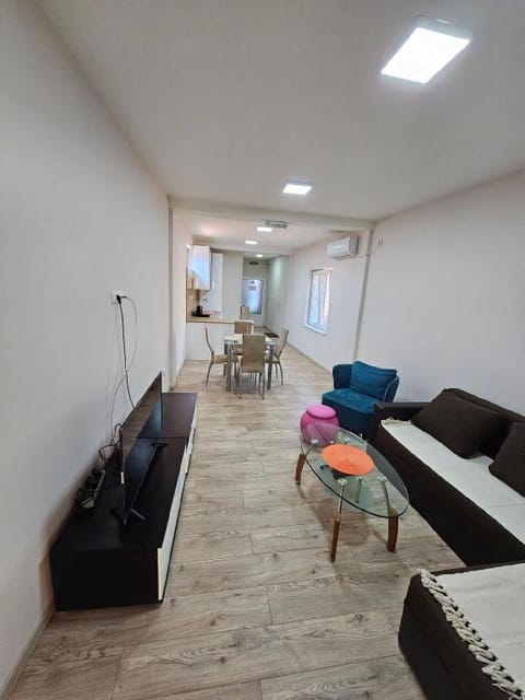 Modern apartment for 4 person Apartment in Serbia