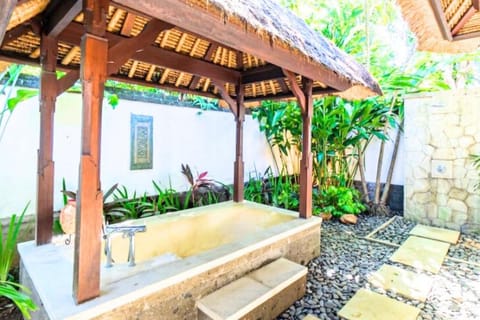 Brown Peach 4 BR Villa Private Pool IR109A Villa in Kuta Selatan