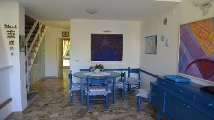 Beautiful and cozy villa with private garden by Beahost Rentals Villa in Caorle