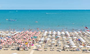 Comfortable 2 bedroom apartment by Beahost Rentals Apartment in Caorle