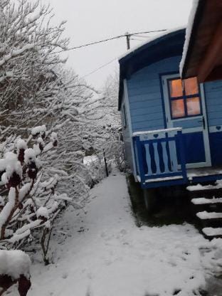 The Little Blue Caravan Vacation rental in Wallonia, Belgium