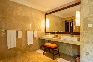 Elegant 3 BR Private Pool With Garden View ZN39 Villa in Tampaksiring