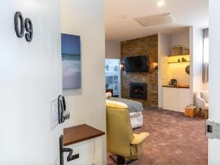 Bay Of Fires Apartments - Suite 5 Apartment in St Helens