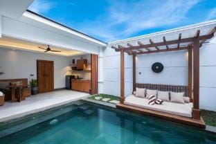 Great 1BR Private Pool Villa near Echo Beach Cangu Villa in North Kuta