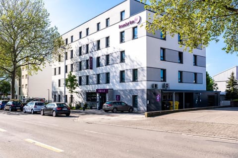 Premier Inn Heidelberg City Bahnstadt Hotel in Heidelberg