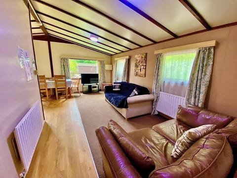 Towers Lodge Vacation rental in Staffordshire Moorlands District