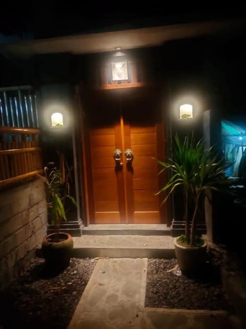 Gandhi Guest House Tampak Siring Hotel in Tampaksiring