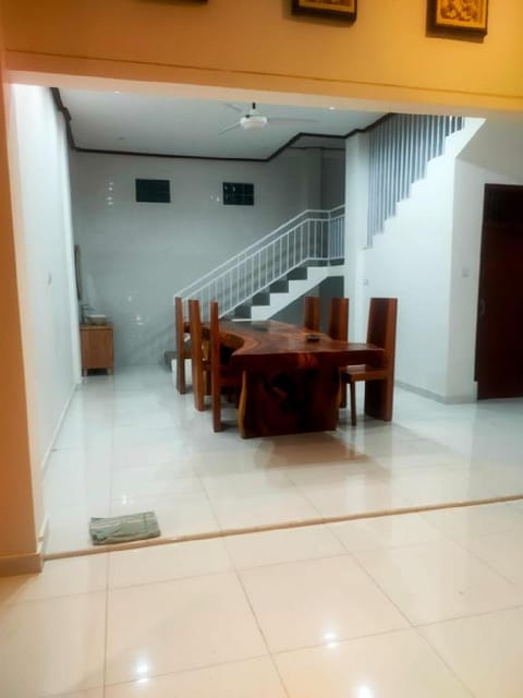 Gandhi Guest House Tampak Siring Hotel in Tampaksiring