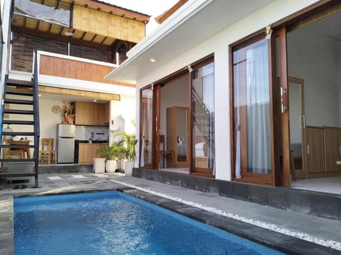 DeLima Villa rice field view  Villa in Kediri