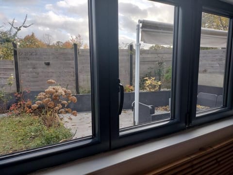 4 min Orléans 
maisonnette 
jardin
parking
privé Vacation rental in Centre-Val de Loire