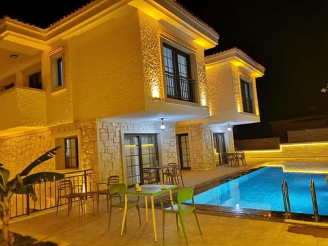 Cesme Alaçatı Taş Konak 2 1 Villa B1 Villa in Alaçatı