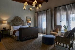 Blaauwklippen Manor by NEWMARK Vacation rental in Stellenbosch