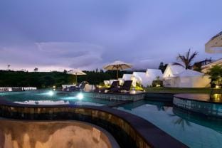 Spectacular Standard Tent with Mountain View Vacation rental in Karangasem Regency