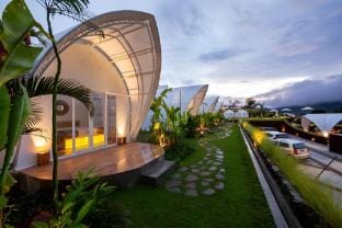 Spectacular Deluxe Tent with Mountain View Vacation rental in Karangasem Regency