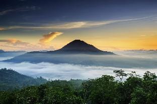 Spectacular Deluxe Tent with Mountain View Vacation rental in Karangasem Regency