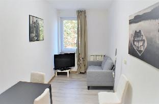 Venice CASA LEONARDO 7 Posti  Parking Apartment in Venice