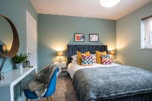 All Saints House - 5 Bed Luxury Home Vacation rental in Worcester