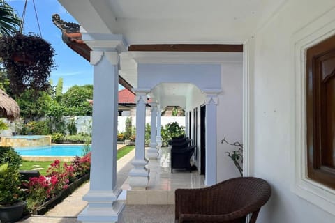 Belvilla Pleasant Seaside Lovina Beach Hotel in Buleleng