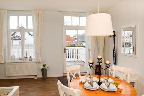 Villa Zur Alten Post Apartment in Kühlungsborn