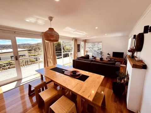 The Coles Bay Shack - Freycinet Vacation rental in Freycinet