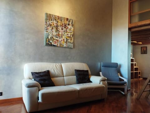 Sea & Park Apartment in Genoa