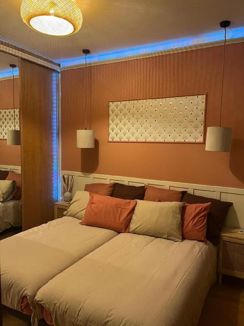 Porte de Versailles - Parking Gratuit Apartment in Issy-les-Moulineaux