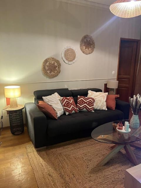 Porte de Versailles - Parking Gratuit Apartment in Issy-les-Moulineaux