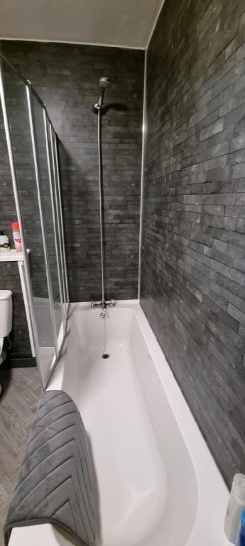 The Dens - Sunrise Trade Stays Vacation rental in Dundee