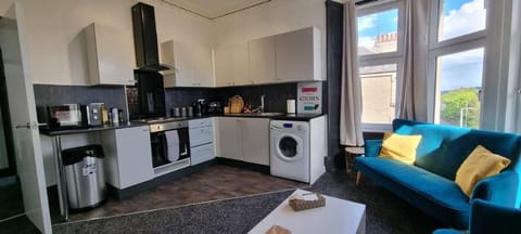 The Dens - Sunrise Trade Stays Vacation rental in Dundee