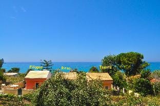 Holiday Beach house Ritsa am Agios Gordios, Corfu Vacation rental in Saint Gordios beach