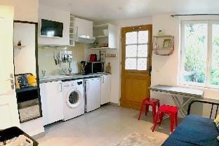 Studio calme et cosy proche polytechnique Apartment in Île-de-France