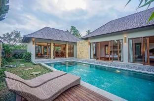Dusun Ubud Vila Daisy Villa in Payangan