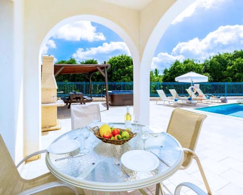 Azzurro Holiday Villas Villa in Peyia