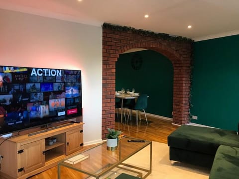 Woodland Green - BHX, NEC, HS2 Vacation rental in Marston Green