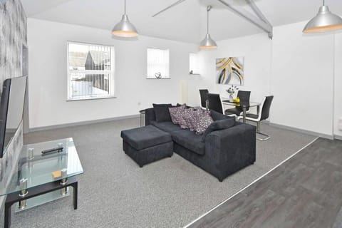 Smithfield Seven | Luxury Apartment Apartment in Stoke-on-Trent