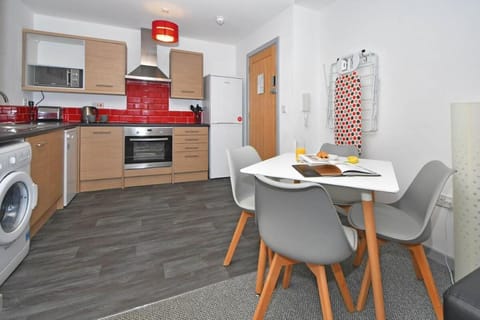 Smithfield Four | Luxury Apartment Apartment in Stoke-on-Trent