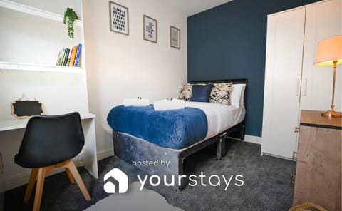 Clarice House | Stylish Three Bedroom Home Vacation rental in Stoke-on-Trent