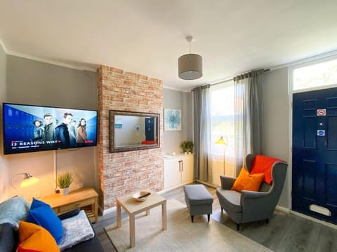Waterloo House -  Contractors or Family Holidays  Vacation rental in Nottingham