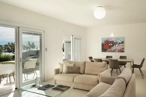 Villa Libeccio: Private Pool in Alghero Villa in Fertilia