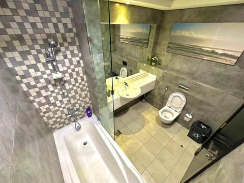 Lakeside Hostel Downtown Hotel in Dubai