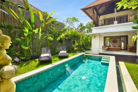 Stunning 2 BR Private Pool villa ZN22 Villa in Tampaksiring