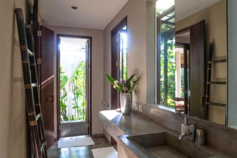 Peaceful 3 BR Private villa Rice field view ZN19 Villa in Tampaksiring