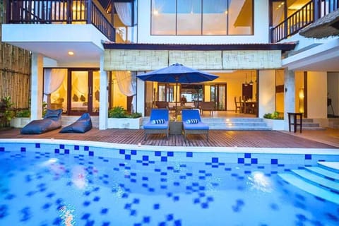 Luxury 4BR Private Pool ZN04 Villa in Tampaksiring