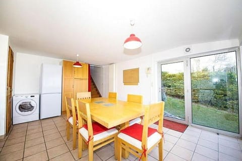 House near Paris distant view to Eiffel Tower Vacation rental in Puteaux