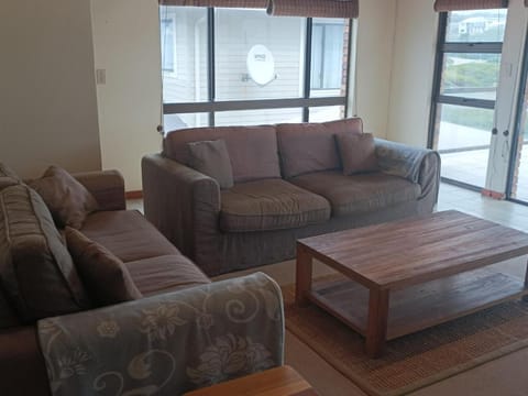 87 Sand Street - Buffels bay Vacation rental in Knysna