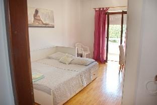 Summersong 2, central and cozy Vacation rental in Novalja