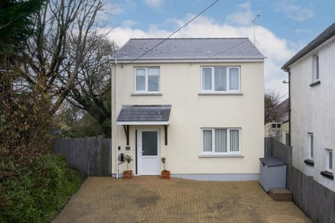Y Deri - Close to Village and Beach Vacation rental in Saundersfoot