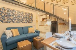 Cinque Giornate 70 Suites Apartment in Como