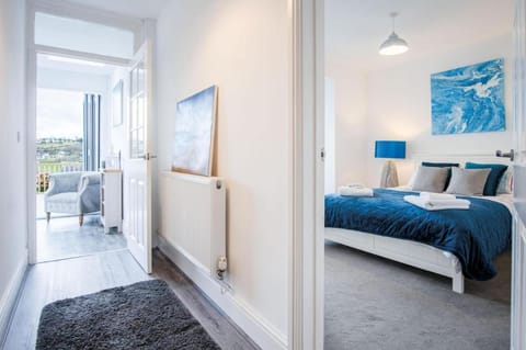 Pencw Garden View - 3 Bed Apartment - Saundersfoot Apartment in Saundersfoot