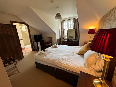 True Lovers Knot, Tarrant Keyneston Hotel in East Dorset District